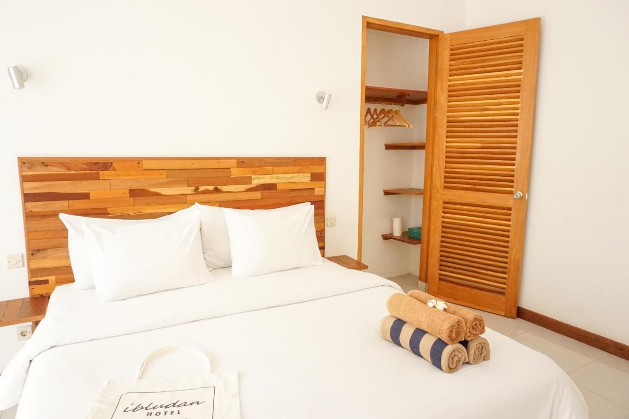Ibludan Hotel Senggigi Luaran gambar